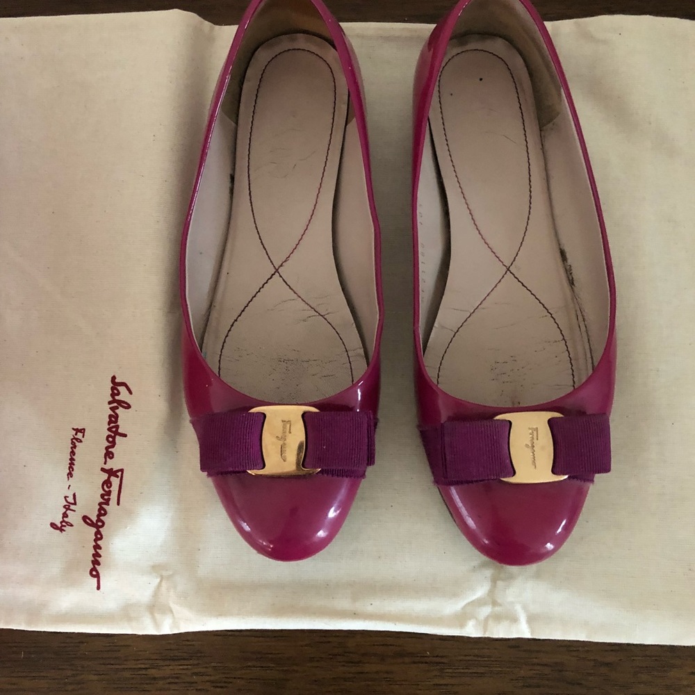 Ferragamo violet flats size 7.5